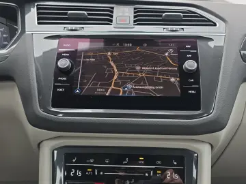 VW Tiguan Elegance 2.0 TDI DSG AHK IQ-Drive LED ACC