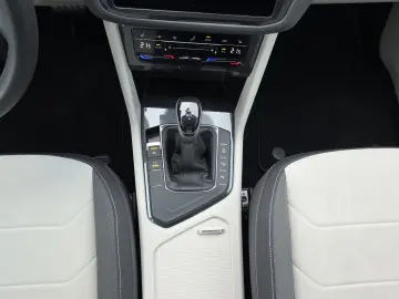 VW Tiguan Elegance 2.0 TDI DSG AHK IQ-Drive LED ACC