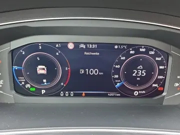VW Tiguan Elegance 2.0 TDI DSG AHK IQ-Drive LED ACC