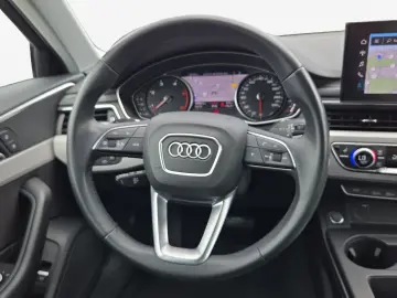 AUDI A4 Avant 50 TDI quattro S line Navi Alu AHK PDC
