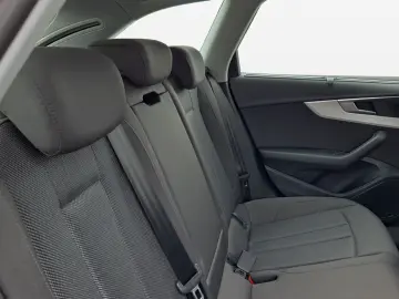 AUDI A4 Avant 50 TDI quattro S line Navi Alu AHK PDC