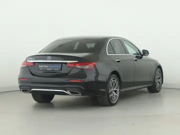 MERCEDES-BENZ E 300 de AMG PTS 360 Kamera Distronic …