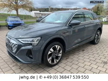 AUDI Q8 e-tron S-Line MATRIX ACC  20  DAB AHK