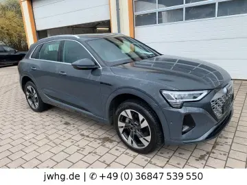 AUDI Q8 e-tron S-Line MATRIX ACC  20  DAB AHK