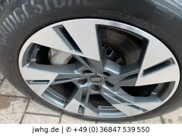 AUDI Q8 e-tron S-Line MATRIX ACC  20  DAB AHK