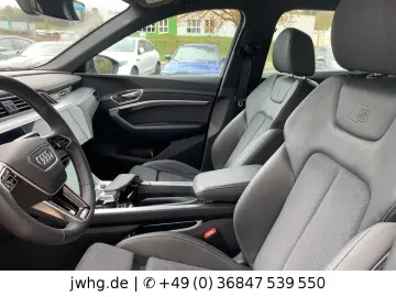 AUDI Q8 e-tron S-Line MATRIX ACC  20  DAB AHK
