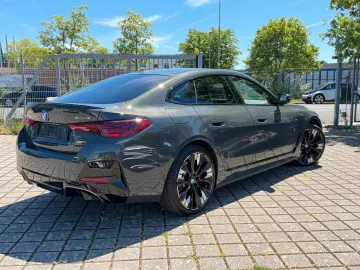 BMW eDrive40  M Sport Pro INDIVIDUAL.HUD.ACC.360 .HK