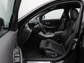 BMW 318d M Sport DAB HUD CockPitPro Lordos PDC Leder