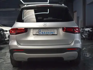 MERCEDES-BENZ GLB 200 d STYLE LED NAVI KAMERA SHZ PDC ALU