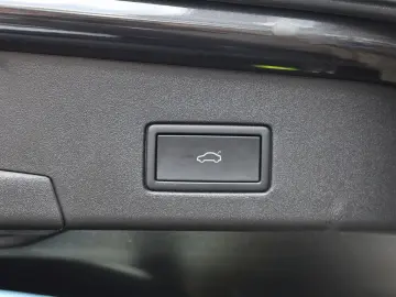 VW ID.4 GTX 220 kW 4Motion MATRIX HUD 360  Pano AHK