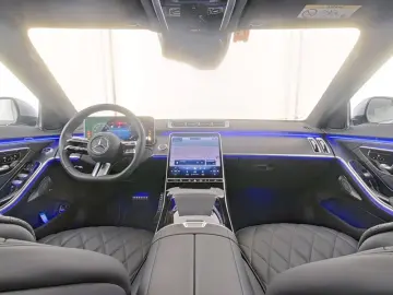 MERCEDES-BENZ S 500 4M L AMG Pano Sound 3D KeyGo Mag…