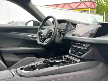 AUDI e-tron GT ACC AIR HuD PANO RAUTE MATRIX 21Z B&O