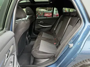BMW 330e xDrive Touring M Sport   Stop&Go AHK Pano