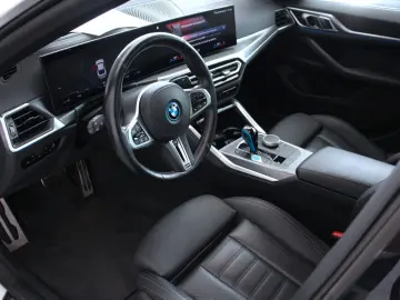 BMW i4 M50 Gran Coupe (G26E)  ACC KAMERA HUD Keyless