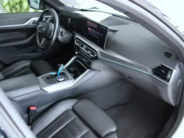 BMW i4 M50 Gran Coupe (G26E)  ACC KAMERA HUD Keyless