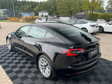 TESLA MODEL 3 LONG RANGE DUAL MOTOR   AMD RYZEN