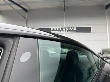 TESLA MODEL 3 LONG RANGE DUAL MOTOR   AMD RYZEN