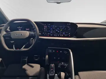 AUDI Q5 TDI quattro AHK Navi-High Parkassistent