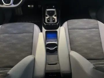 VW ID.4 Pro Performance AHK Navi PDC Matrix AHK Nav
