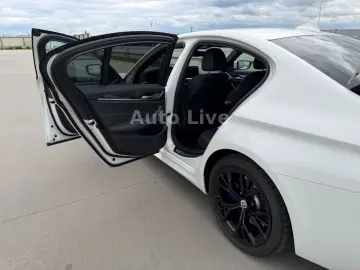 BMW 530i M PAKET SAG VIRTU NAVI LASER HEAD-UP KAMERA