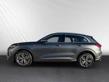 AUDI Q5 SUV TDI quattro S line S tr. AHK ACC LED eGD.