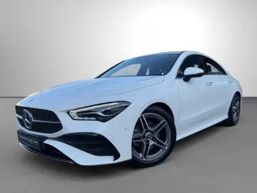 MERCEDES-BENZ CLA 180 AMG Distronic Ambiente LED Kam…