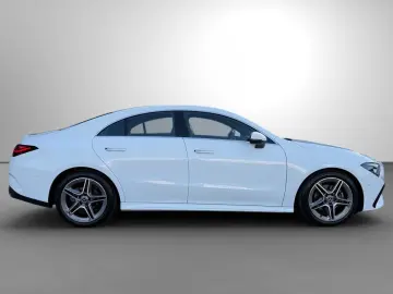 MERCEDES-BENZ CLA 180 AMG Distronic Ambiente LED Kam…