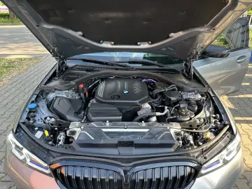 BMW 320d M-Sport Keyless Memory Head-Up ACC AHK H K