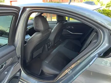 BMW 320d M-Sport Keyless Memory Head-Up ACC AHK H K