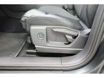 AUDI Q5 2.0 TDI quattro S line S tronic Navi Matrix A