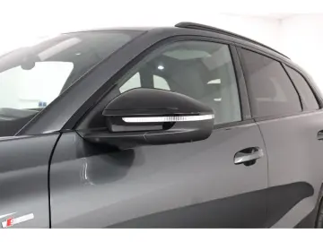 AUDI Q5 2.0 TDI quattro S line S tronic Navi Matrix A