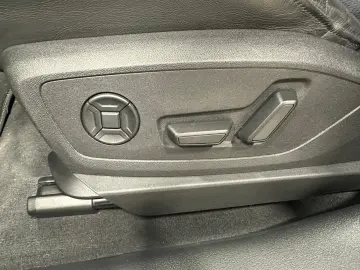 AUDI e-tron S quattro 95 kWh LED B&O RFK Navi SHZ