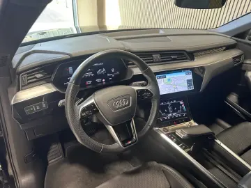 AUDI e-tron S quattro 95 kWh LED B&O RFK Navi SHZ