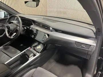 AUDI e-tron S quattro 95 kWh LED B&O RFK Navi SHZ