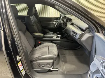 AUDI e-tron S quattro 95 kWh LED B&O RFK Navi SHZ