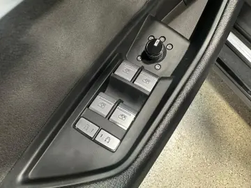 AUDI e-tron S quattro 95 kWh LED B&O RFK Navi SHZ