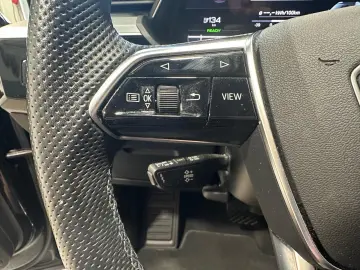 AUDI e-tron S quattro 95 kWh LED B&O RFK Navi SHZ