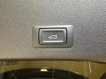 AUDI e-tron S quattro 95 kWh LED B&O RFK Navi SHZ