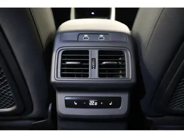 AUDI Q5 2.0 TDI quattro S line S tronic Navi Matrix A