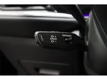 AUDI Q5 2.0 TDI quattro S line S tronic Navi Matrix A