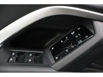 AUDI Q5 2.0 TDI quattro S line S tronic Navi Matrix A