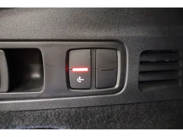 AUDI Q5 2.0 TDI quattro S line S tronic Navi Matrix A