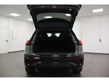 AUDI Q5 2.0 TDI quattro S line S tronic Navi Matrix A