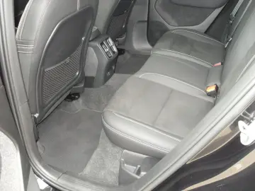 VOLVO C40 Ultimate AWD   Pano   HK   Kamera