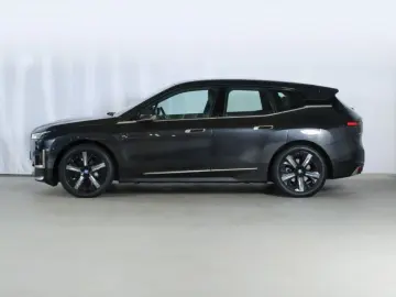 BMW iX xdrive 40 Panorama ACC H&K LiveCockpitProf.