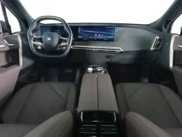 BMW iX xdrive 40 Panorama ACC H&K LiveCockpitProf.