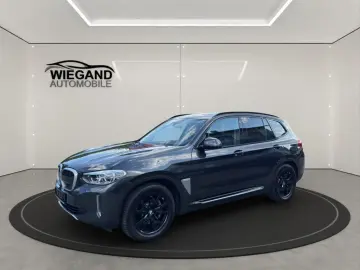 BMW iX3 Impressive  360  HUD LED KLIMAAUTO