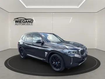 BMW iX3 Impressive  360  HUD LED KLIMAAUTO