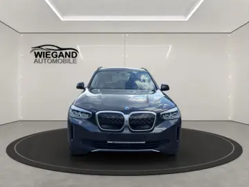 BMW iX3 Impressive  360  HUD LED KLIMAAUTO