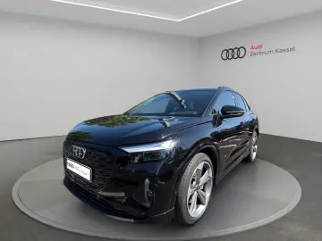 AUDI Q4 40 e-tron S line LED Navi HuD Kamera